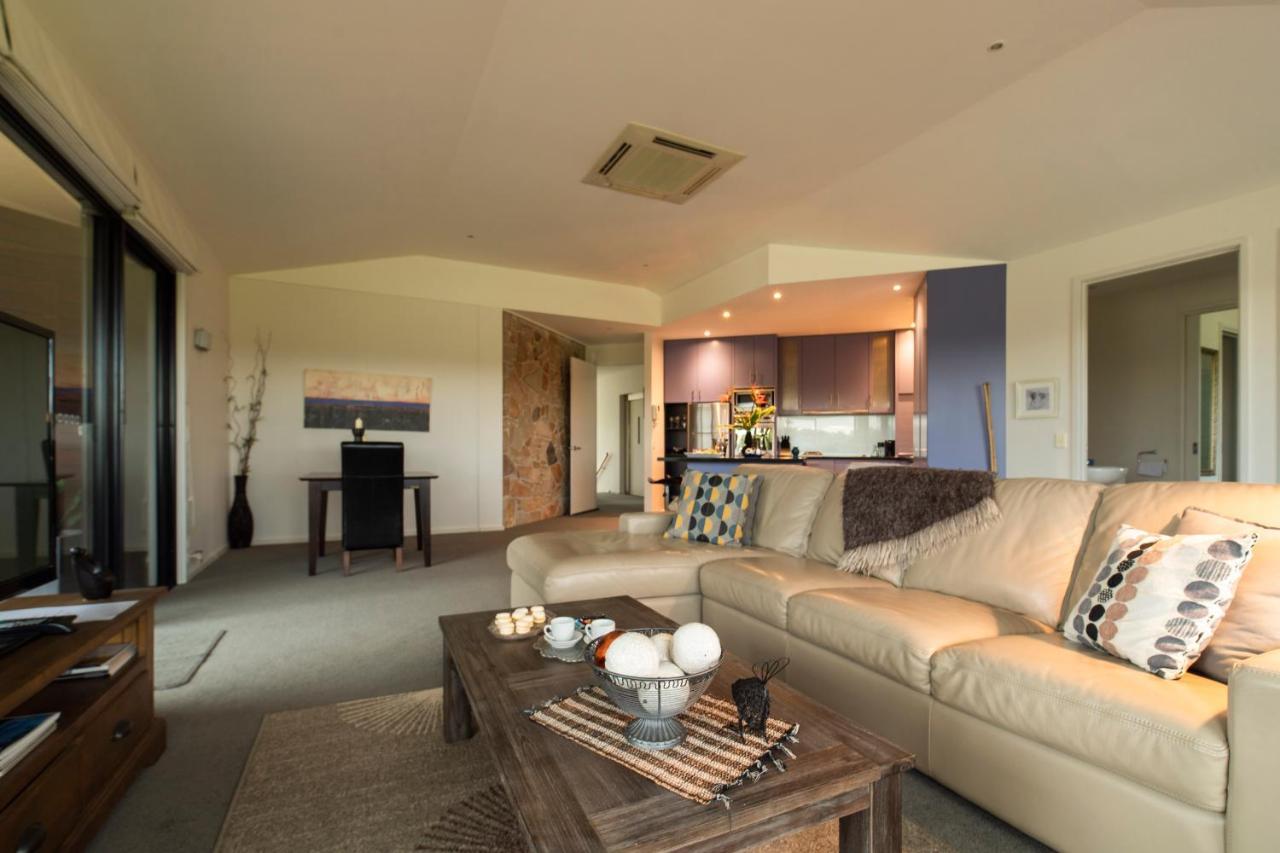 Hilltop Apartamentos Phillip Island Cowes Exterior foto