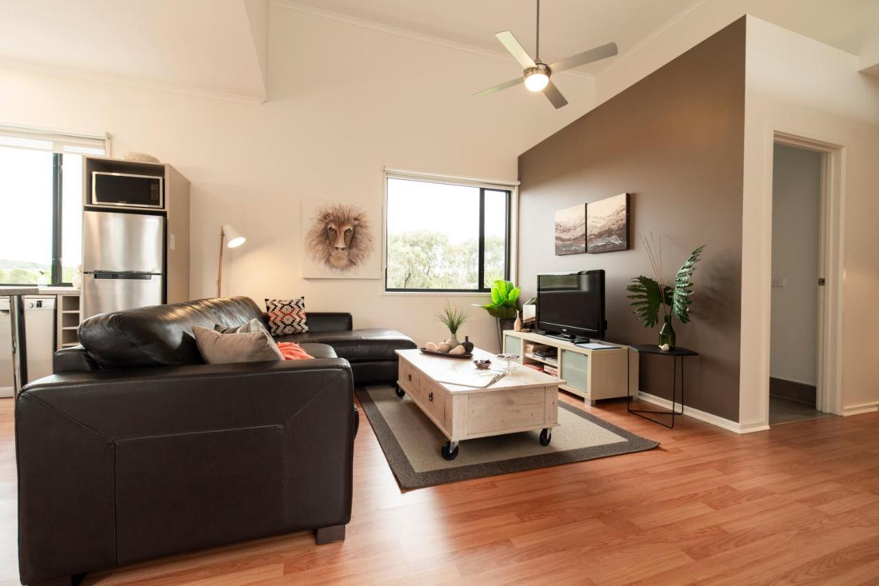 Hilltop Apartamentos Phillip Island Cowes Exterior foto